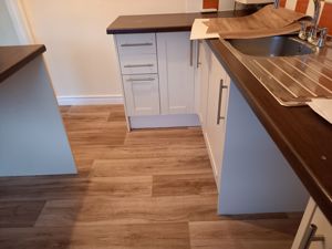 Photo 8- click for photo gallery